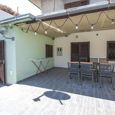 Lazy Dayz Pool Apartamento *